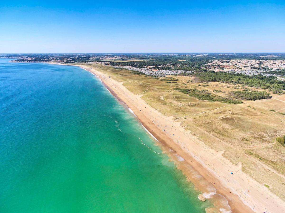 Ibis Styles St Gilles Croix De Vie Centre-Ville Сен-Жил-Кроа-дьо-Ви Екстериор снимка