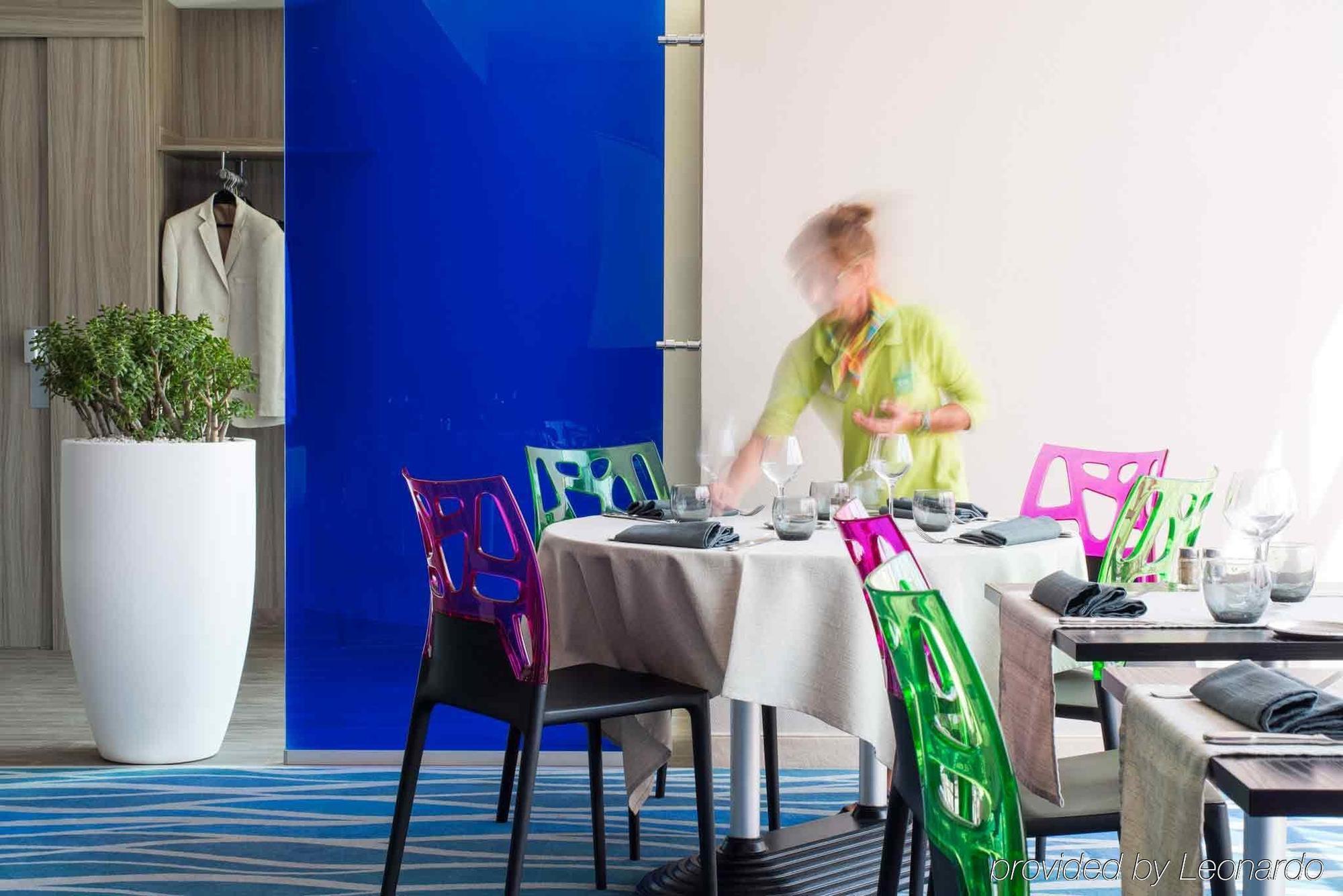 Ibis Styles St Gilles Croix De Vie Centre-Ville Сен-Жил-Кроа-дьо-Ви Екстериор снимка